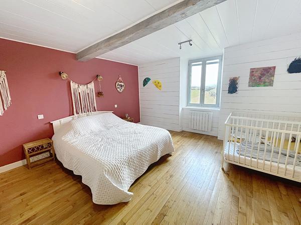 MADIÈRE A VENDRE MAISON AVEC VUE PYRÉNÉES, DOUBLE POTENTIEL D'HABITATION