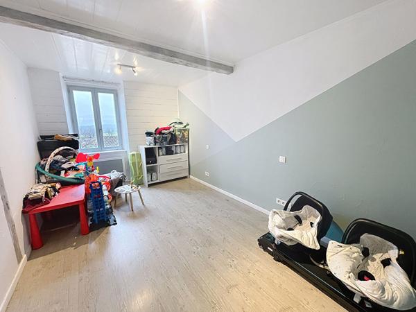 MADIÈRE A VENDRE MAISON AVEC VUE PYRÉNÉES, DOUBLE POTENTIEL D'HABITATION