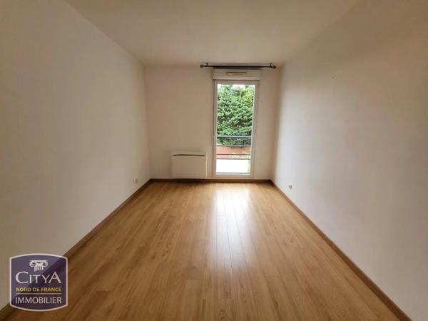 Appartement à louer 2 pièces 50.96m² Douai (59500)
