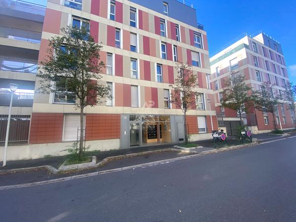 Appartement Nanterre 2 pièce(s) 51 m2 €279 000 ** - Référence 15092