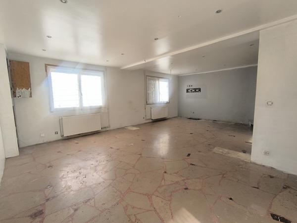 Montmirail (51210) Maison à rénover