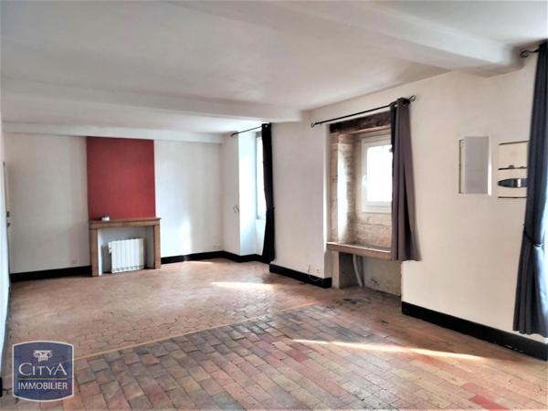 Maison à louer 4 pièces 107.93m² Saint-Désert (71390)