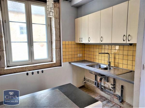 Maison à louer 4 pièces 107.93m² Saint-Désert (71390)