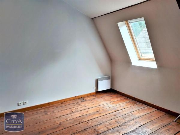 Maison à louer 4 pièces 107.93m² Saint-Désert (71390)