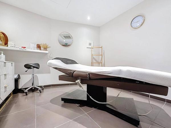 Centre de coiffure et esthétique avec concept BIO innovant, fort potentiel