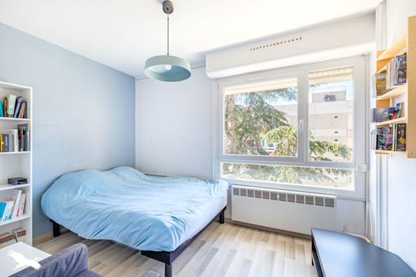 Appartement à vendre |  Oullins |  3 pièces | 70 m²