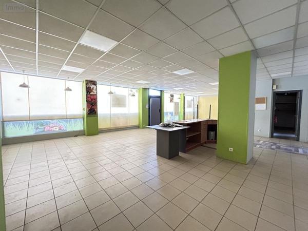 Fonds et/ou murs commerciaux à louer à Guer dans le Morbihan (56380), ref : 56046-L215