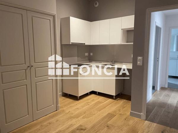 Location Appartement 3 pièces 66.1 m² - 8,10 ET 10 BIS RUE DE METAIRIE Saint - Brieuc 22000