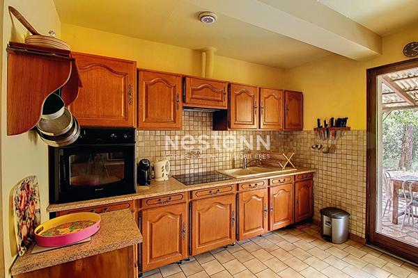 Exclusivité A VENDRE ! Maison de 92 m2 de plain pied + 10m² de dépendance + piscine le tout sur un terrain de 2 hectares!!