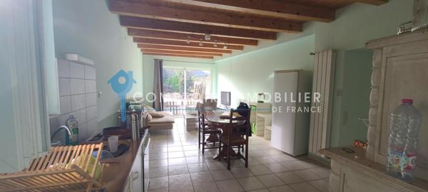 Maison
                                                                                                                                                                                                                                                                                                                        5 pièce(s)                                                                                                                                                                                                          3 chambre(s)                                                                                                                                                                                                          144  m²