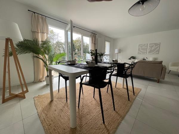 Maison  110m 2 LA ROCHELLE