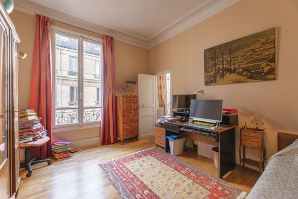 Appartement F7 à vendre  7 pièces - 240,42 m2 PARIS - 75006
