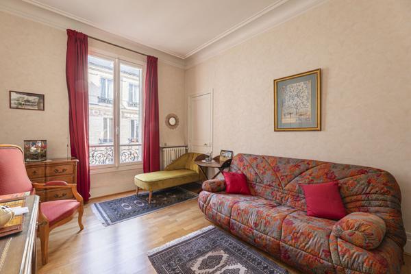 Appartement F7 à vendre  7 pièces - 240,42 m2 PARIS - 75006