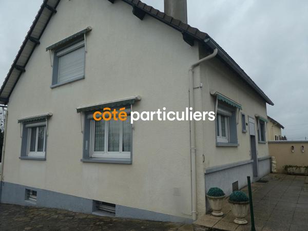 Vente Maison110 m² - 5 Pièces - AMILLY (45200)