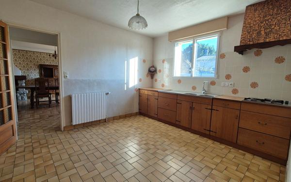 Maison à vendre    4 pièces • 130 m2 Les Fougerêts