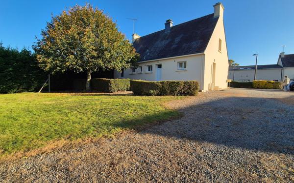 Maison à vendre    4 pièces • 130 m2 Les Fougerêts