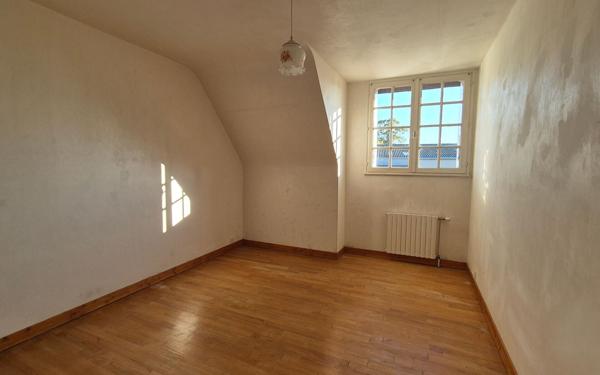 Maison à vendre    4 pièces • 130 m2 Les Fougerêts