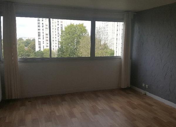 Appartement à louer    1 pièce •  Mons-en-Baroeul