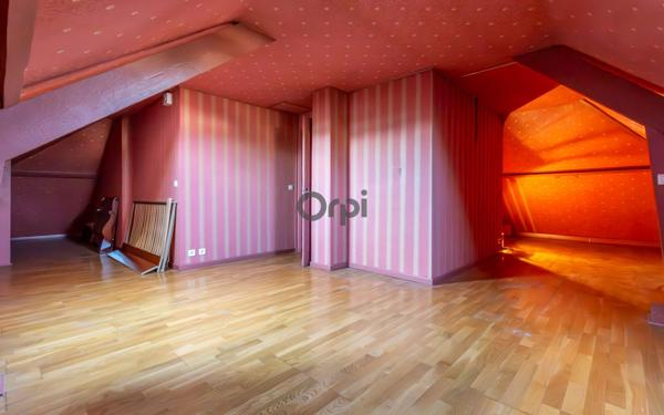 Maison à vendre    6 pièces • 154,24 m2 Champigny-sur-Marne