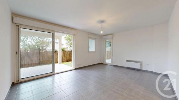 Appartement F3 à vendre  3 pièces - 63 m 2   BIARRITZ  - 64
