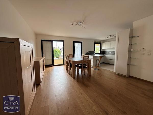 Appartement à vendre 3 pièces 70.05m² Arpajon (91290)