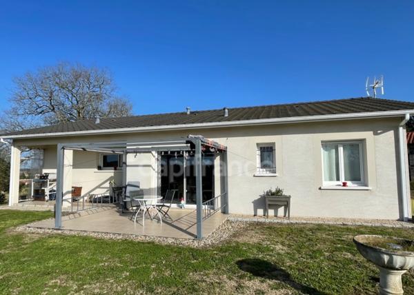 Maison de Plain-pied, 3 chambres, garage, jardin à CASTELJALOUX (47)