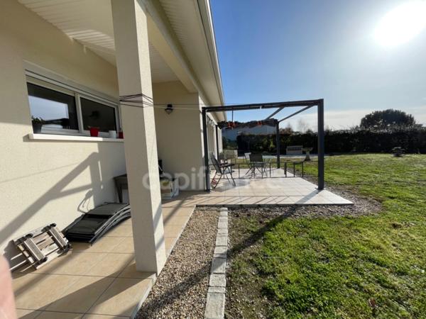 Maison de Plain-pied, 3 chambres, garage, jardin à CASTELJALOUX (47)