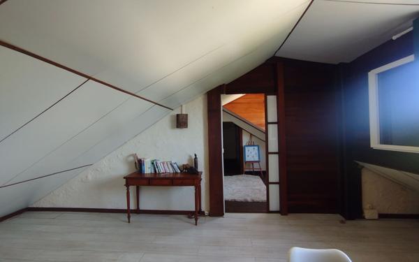 Maison à louer    5 pièces •  Saint-Paul