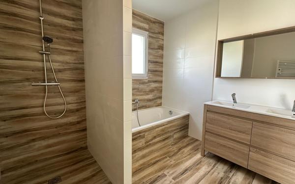 Maison à vendre    4 pièces • 111 m2 Loriol-sur-Drôme