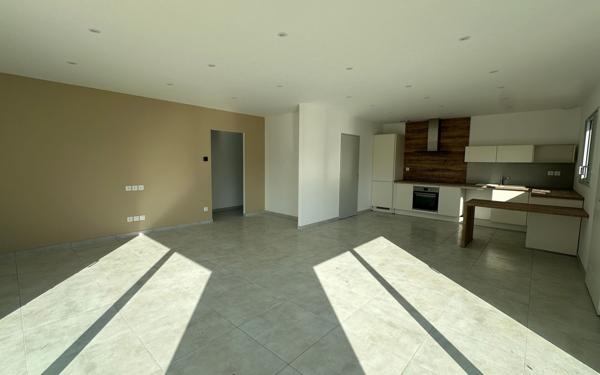 Maison à vendre    4 pièces • 111 m2 Loriol-sur-Drôme