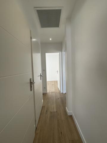 Maison
         5 pièces
        - 135 m² 265 000 € *