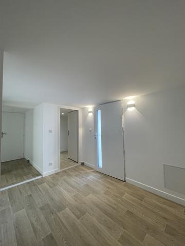 Maison
         5 pièces
        - 135 m² 265 000 € *