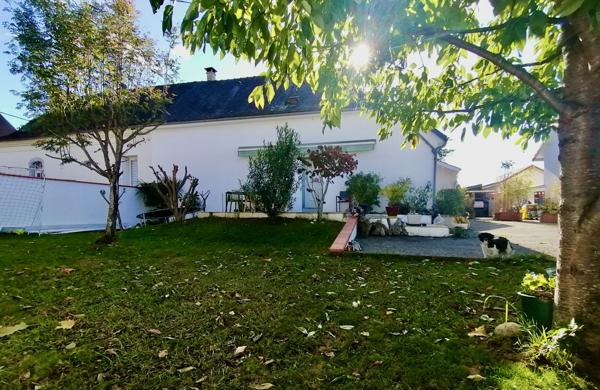 Laloubère (65310) Maison de village