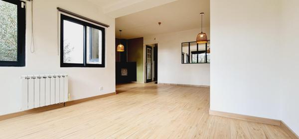 Charmante maison de 75 m² sans travaux, trois chambres, avec extérieur