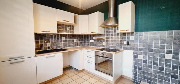 Charmante maison de 75 m² sans travaux, trois chambres, avec extérieur