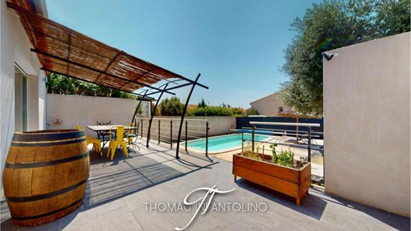 EN EXCLUSIVITE - 4 CHAMBRES - PANNEAUX SOLAIRES - THERMODYNAMIQUE - CLIMATISATION - GARAGE - PISCINE
