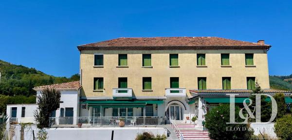 Ténement immobilier 800 m2 au bord du Rhône