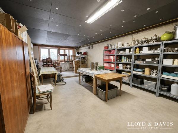 Ténement immobilier 800 m2 au bord du Rhône