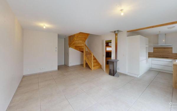 Maison à vendre    4 pièces • 77,55 m2 Poisy