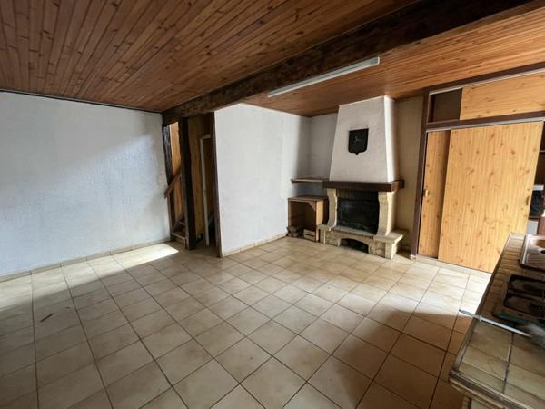 Maison à vendre |  Nersac |  2 pièces | 64 m²