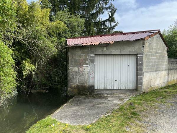 Maison à vendre |  Nersac |  2 pièces | 64 m²