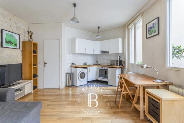 Paris 2ème, Appartement  32 m² à vendre