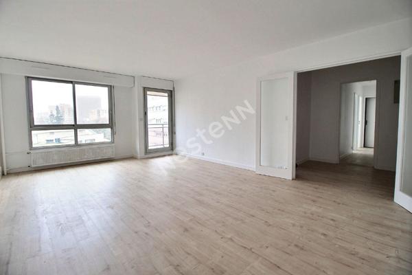 Appartement Courbevoie 3 pièces 77.04 m2