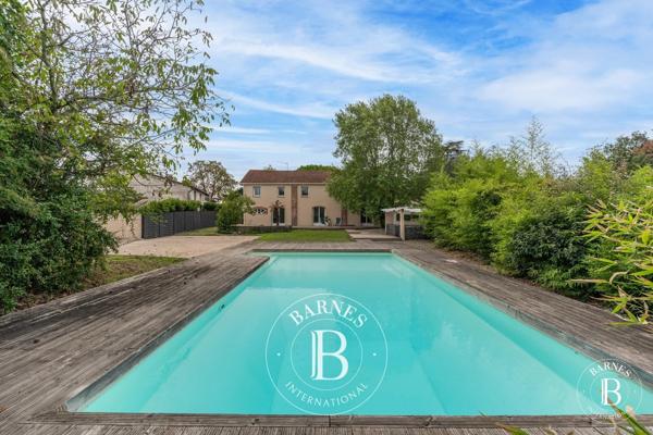 Aucamville, Maison 4 Chambres -  260 m² à vendre