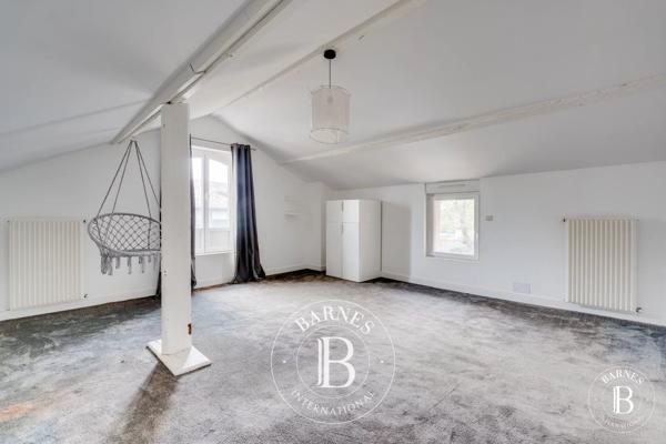 Aucamville, Maison 4 Chambres -  260 m² à vendre