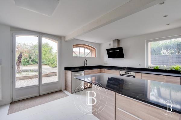 Aucamville, Maison 4 Chambres -  260 m² à vendre