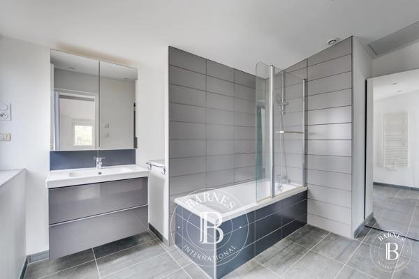 Aucamville, Maison 4 Chambres -  260 m² à vendre