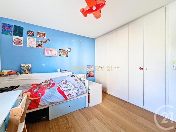 Appartement F5 à vendre  5 pièces - 96,64 m2 BOURG LA REINE - 92