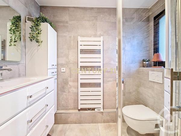 Appartement F5 à vendre  5 pièces - 96,64 m2 BOURG LA REINE - 92