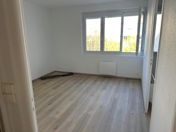 Royan (17200) 

CENTRE VILLE DE ROYAN & QUARTIER LE PORT